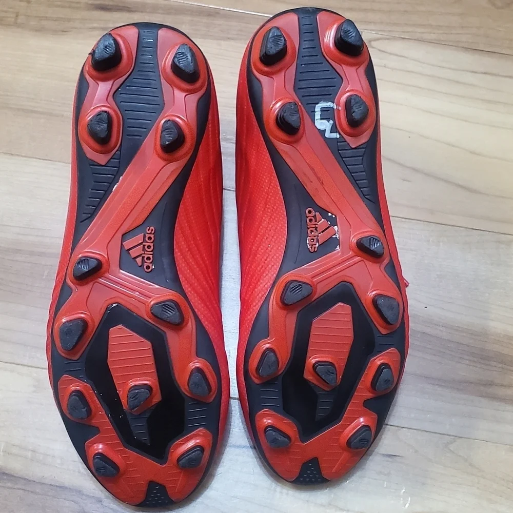 Adidas Predator Cleats Big Boy Size 6.5 - Picture 5 of 7